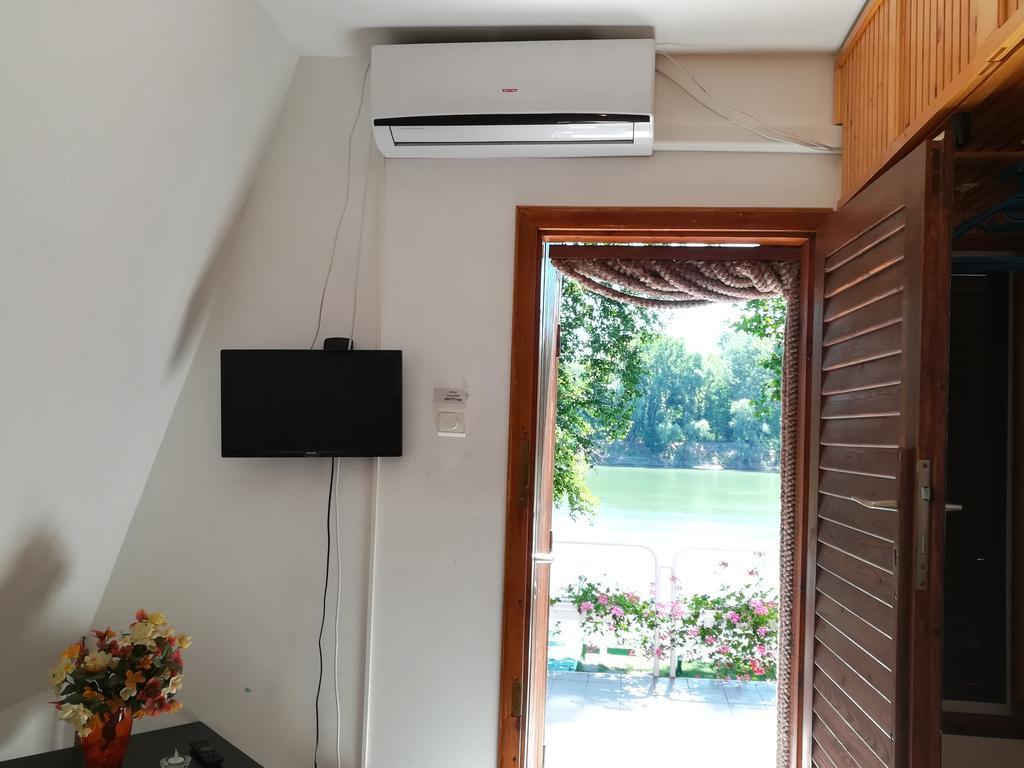 Tiszavirag Nyaralohaz Villa Szeged Bagian luar foto