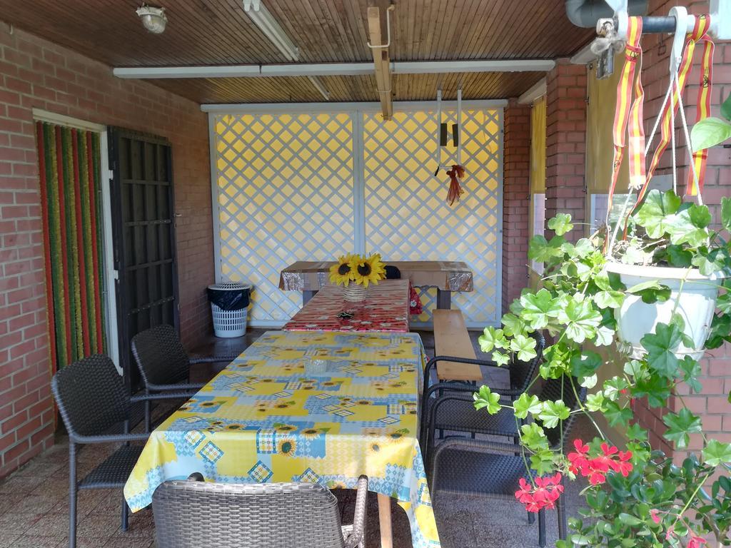 Tiszavirag Nyaralohaz Villa Szeged Bagian luar foto