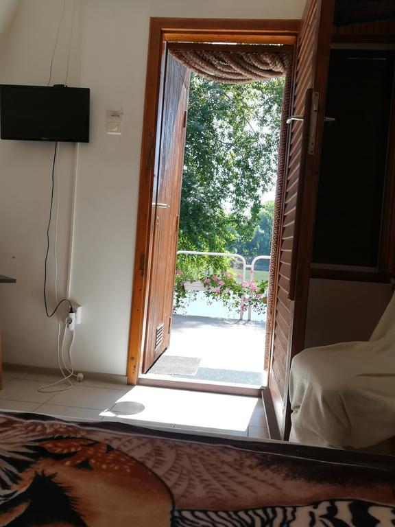 Tiszavirag Nyaralohaz Villa Szeged Bagian luar foto